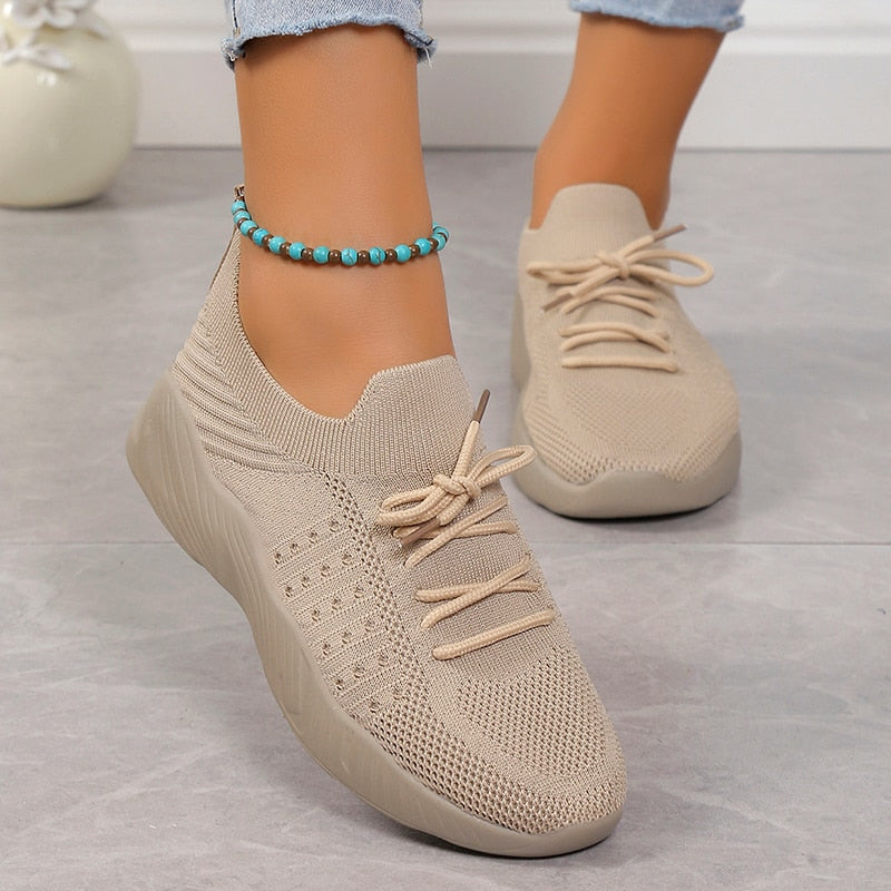 Modische und stützende orthopädische Schuhe