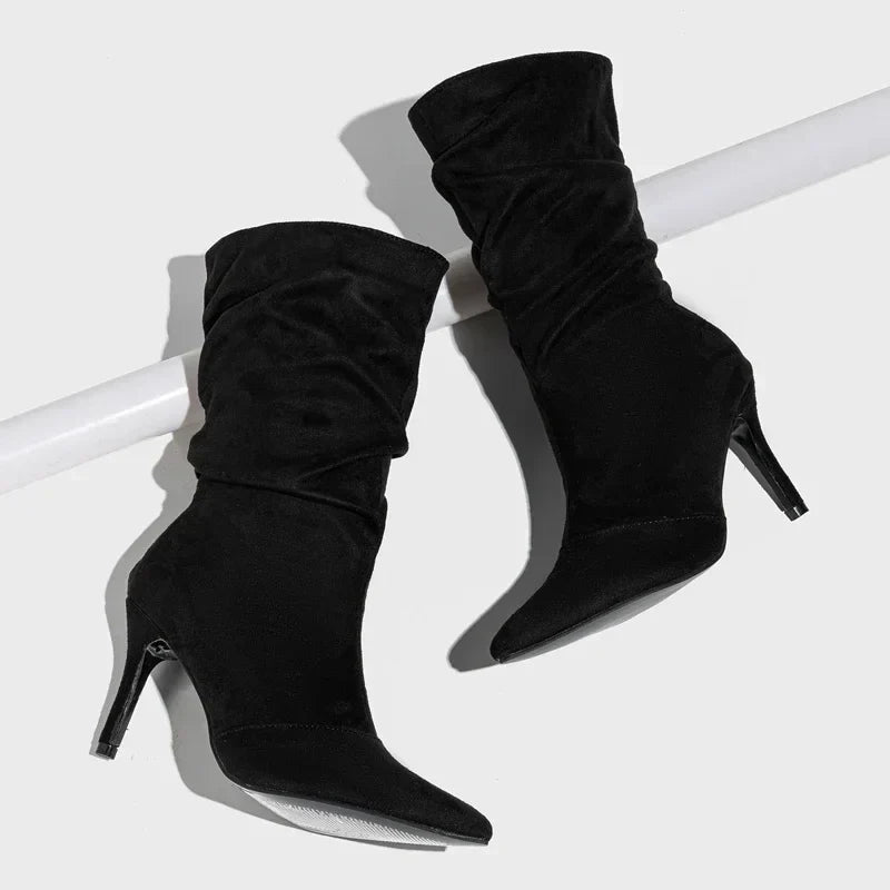 Schlanke und stützende orthopädische Schuhe