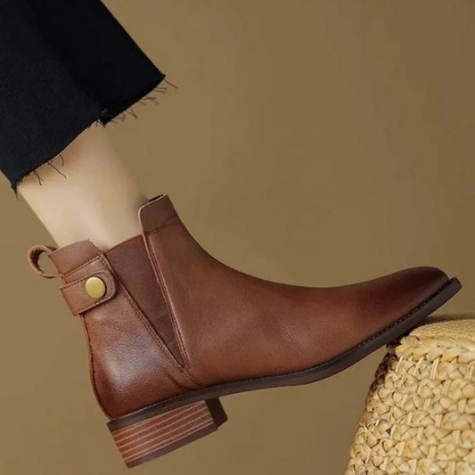 Unterstützende, modische, orthopädische Stiefel