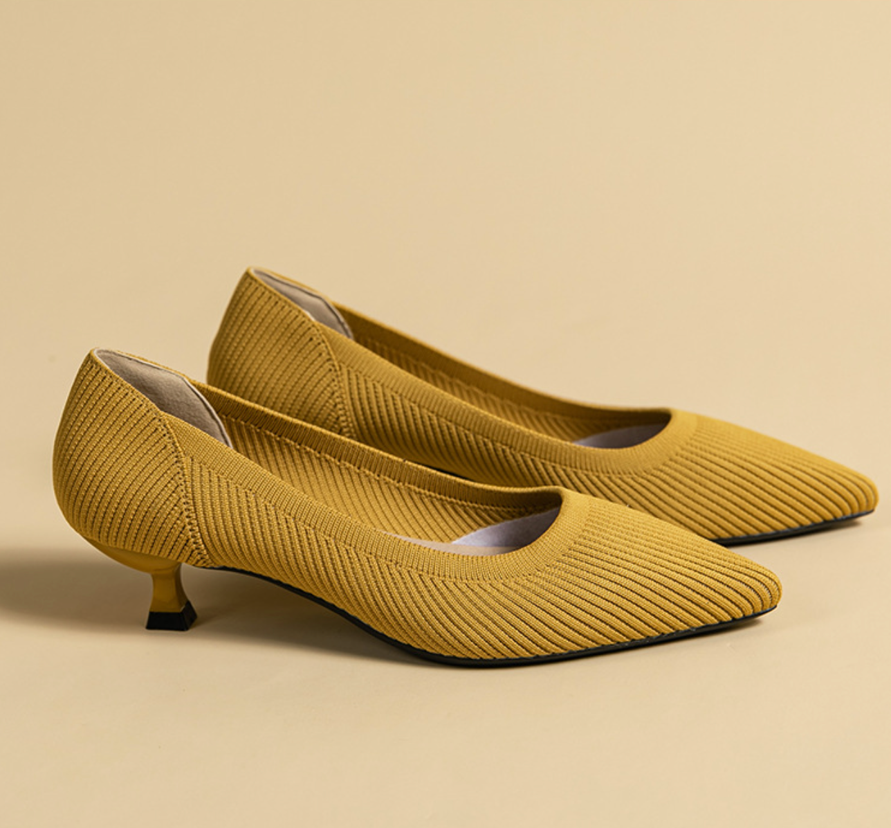 Bequeme und vielseitige orthopädische Sommer Heels