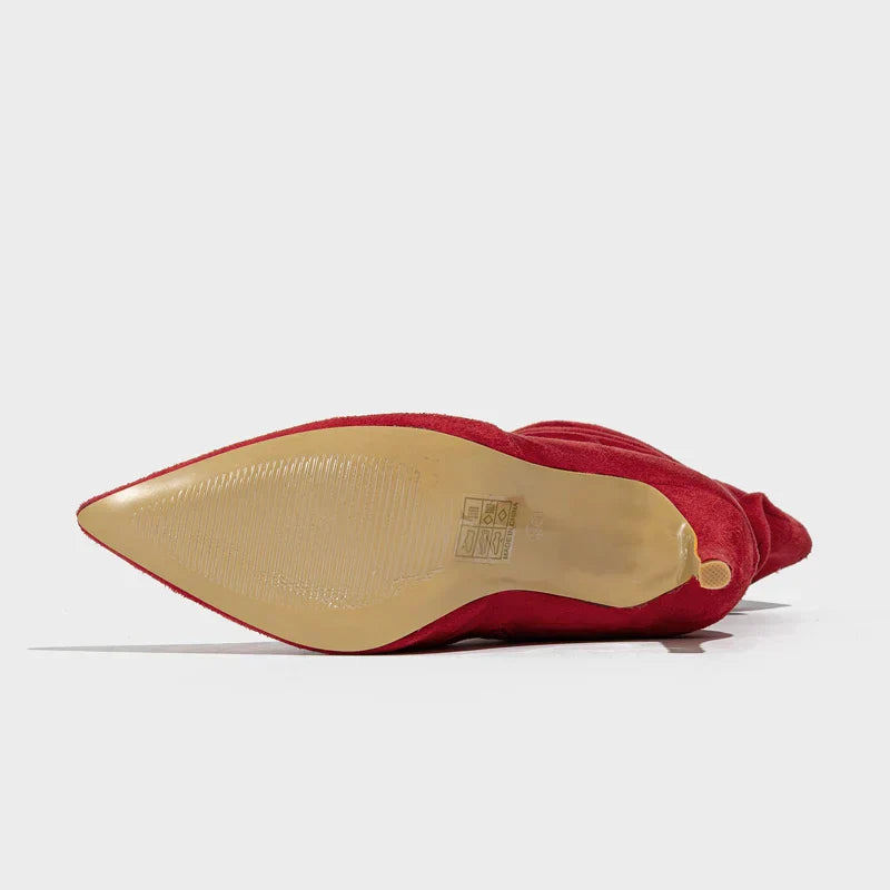 Schlanke und stützende orthopädische Schuhe