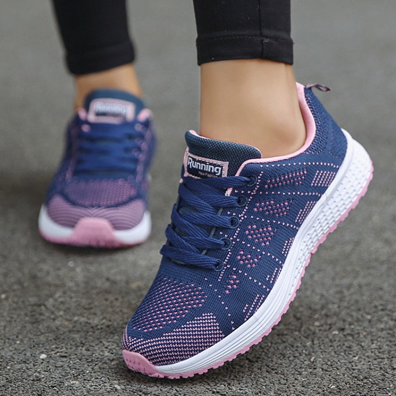 Modische und stützende orthopädische Schuhe