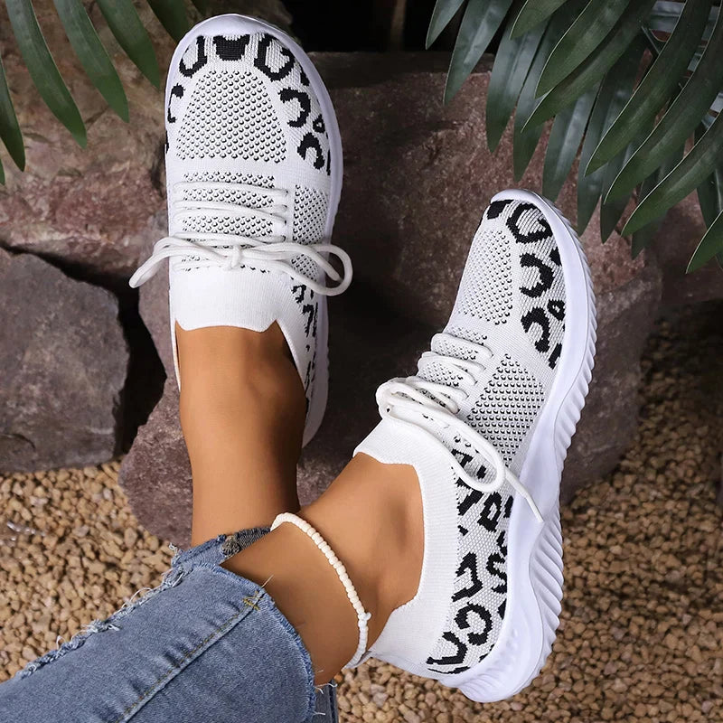 Modische, unterstützende orthopädische Sneakers