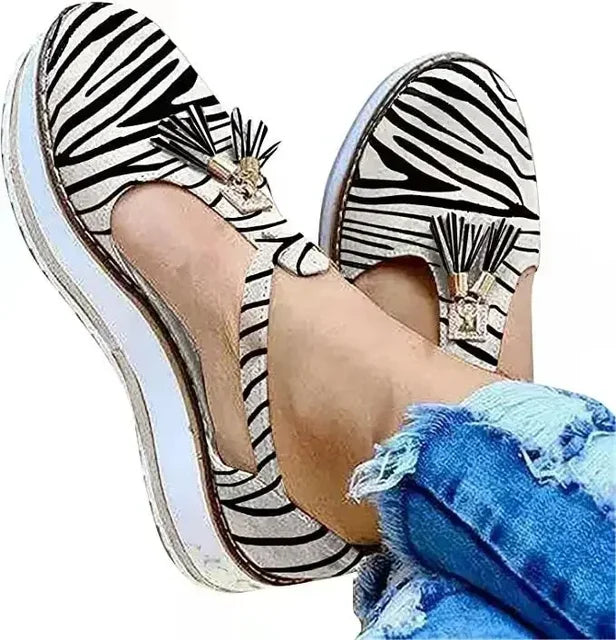 Unterstützende und vielseitige orthopädische Schuhe