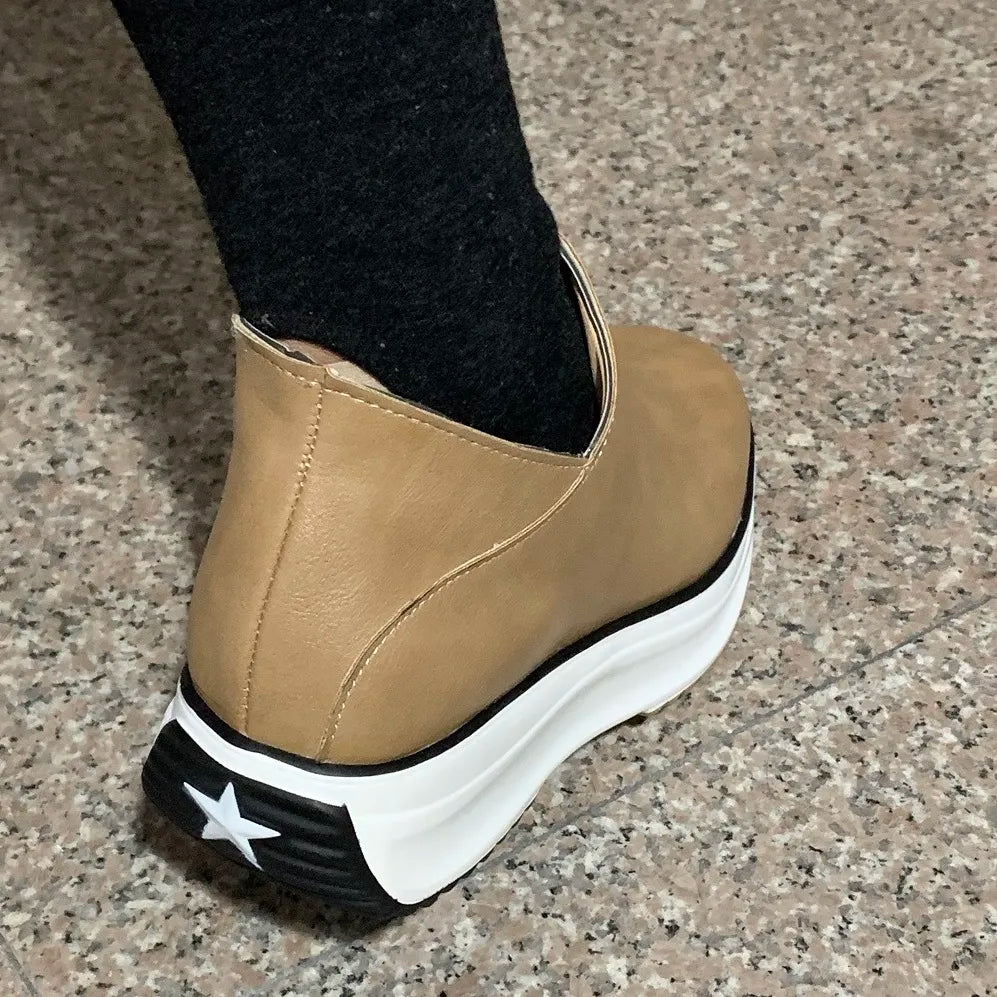 Unterstützende und vielseitige orthopädische Sneakers
