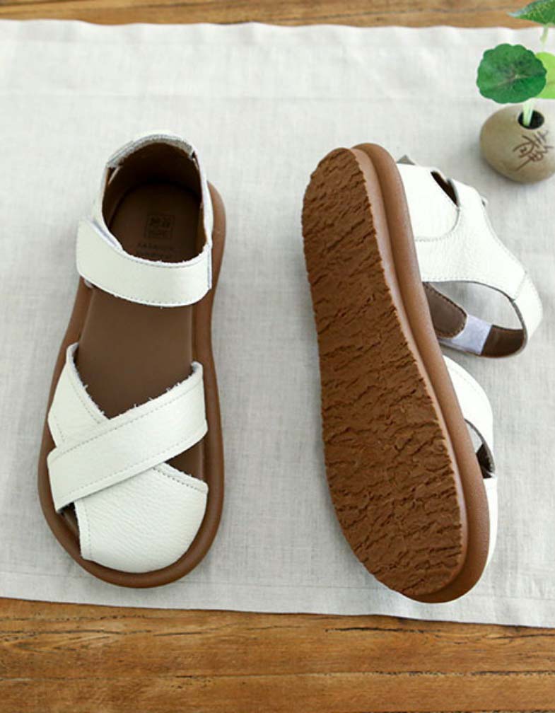 Modische, stützende orthopädische Sommersandalen
