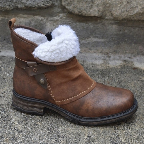 Bequeme und vielseitige orthopädische Stiefel