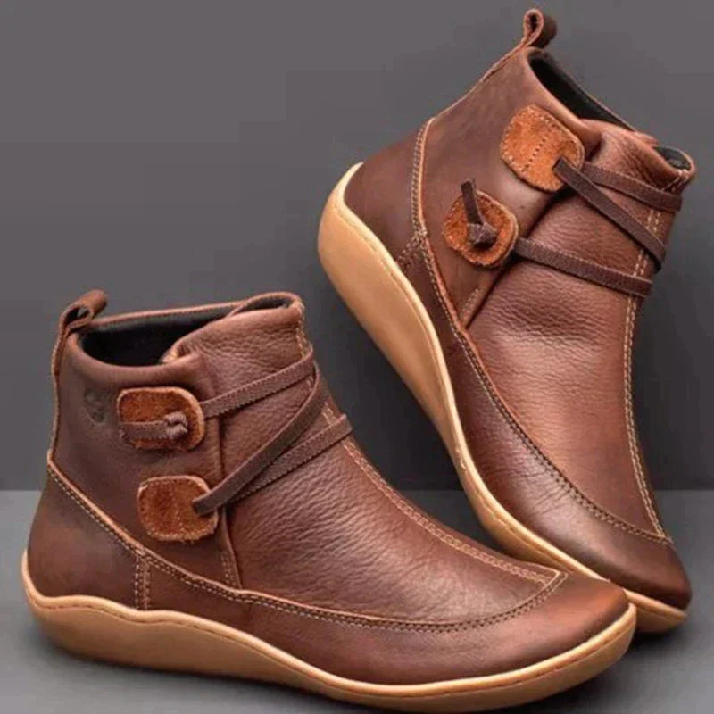 Stylische und stützende orthopädische Stiefel