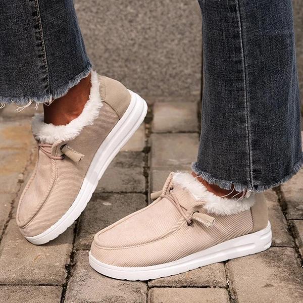 Maßgeschneiderte stützende orthopädische Schuhe