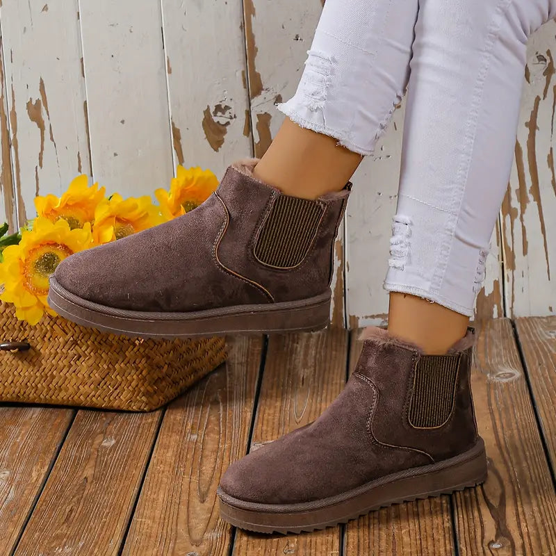 Schlanke und stützende orthopädische Stiefel