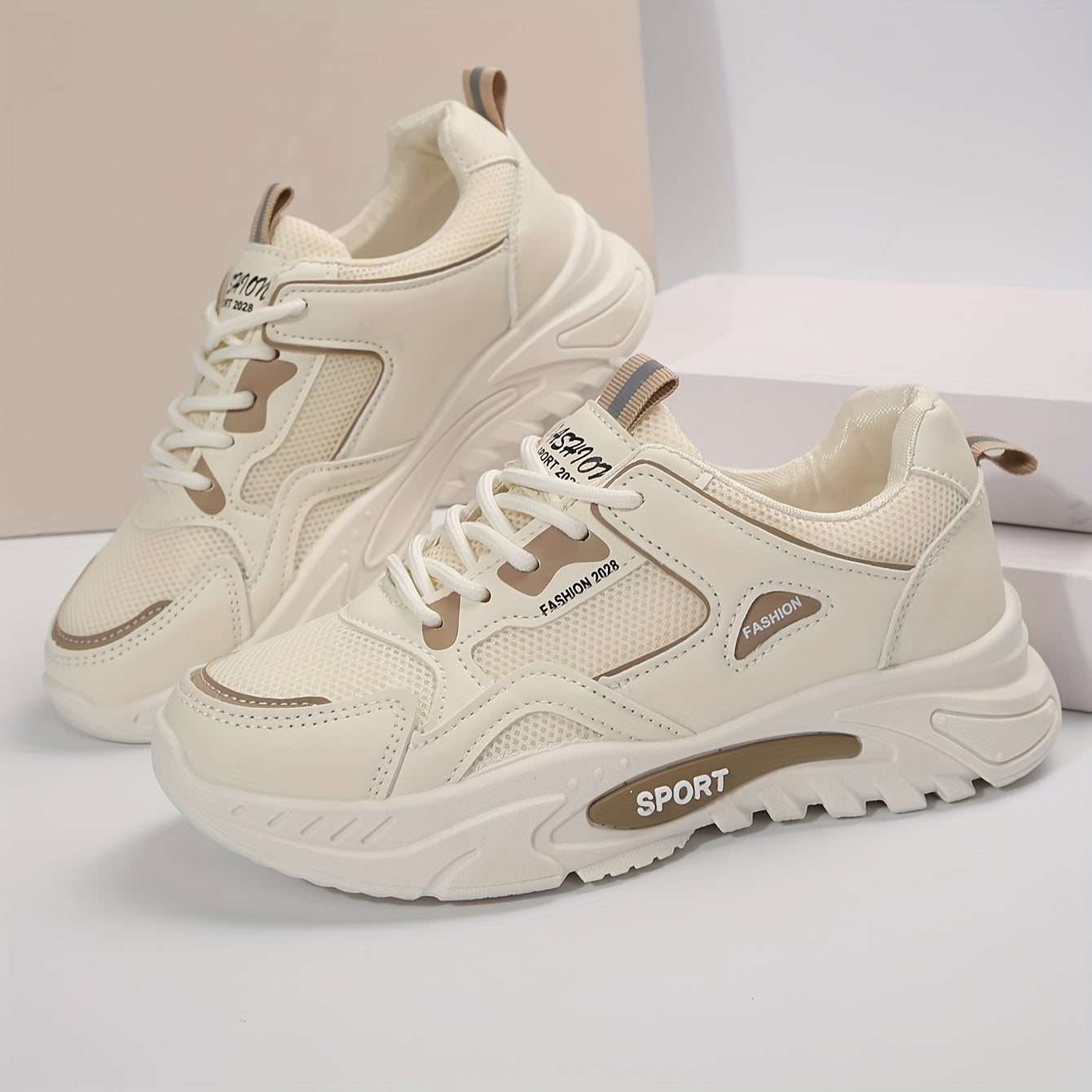 Sportliche und stützende orthopädische Schuhe