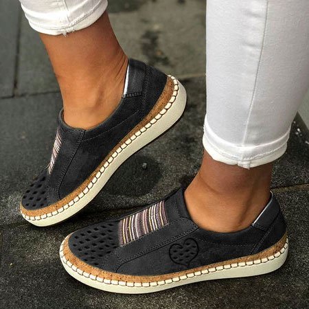Bequemes und modisches orthopädisches Schuhwerk