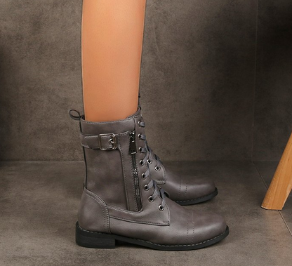 Strapazierfähige orthopädische Stiefel