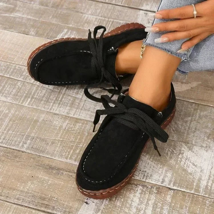 Stützende und trendige orthopädische Schuhe
