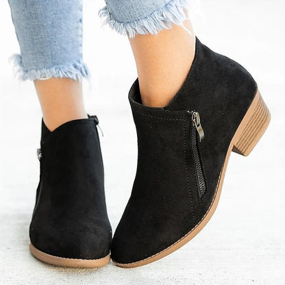 Stützende und modische orthopädische Schuhe