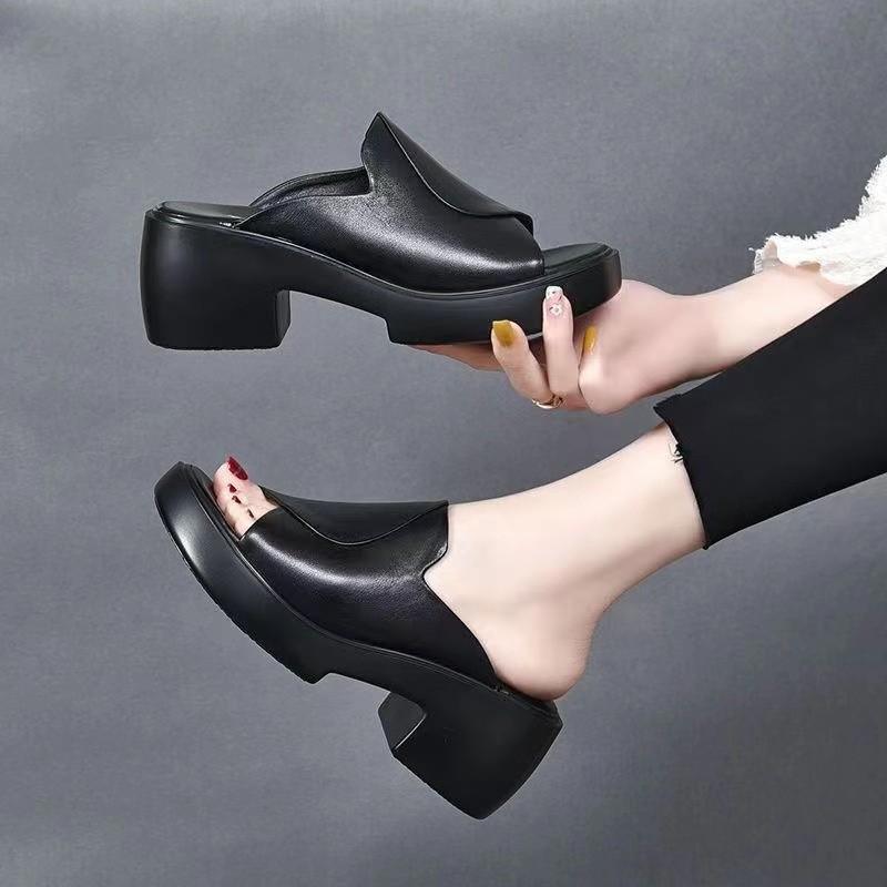 Unterstützende, modische orthopädische Sommerschuhe