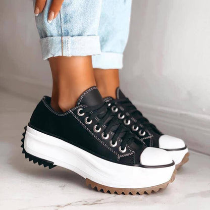 Legere und stützende orthopädische Schuhe