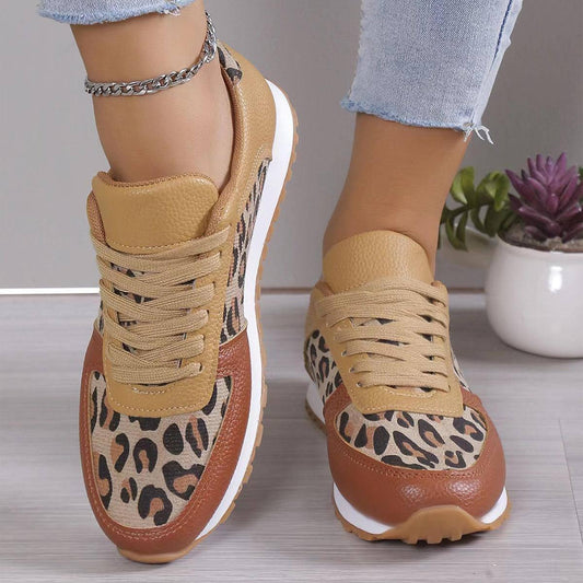 Maßgeschneiderte und bequeme orthopädische Schuhe