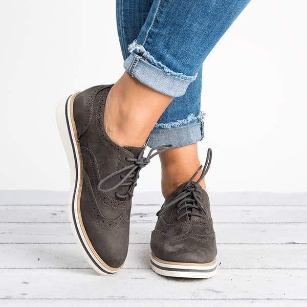 Unterstützende orthopädische Schuhe