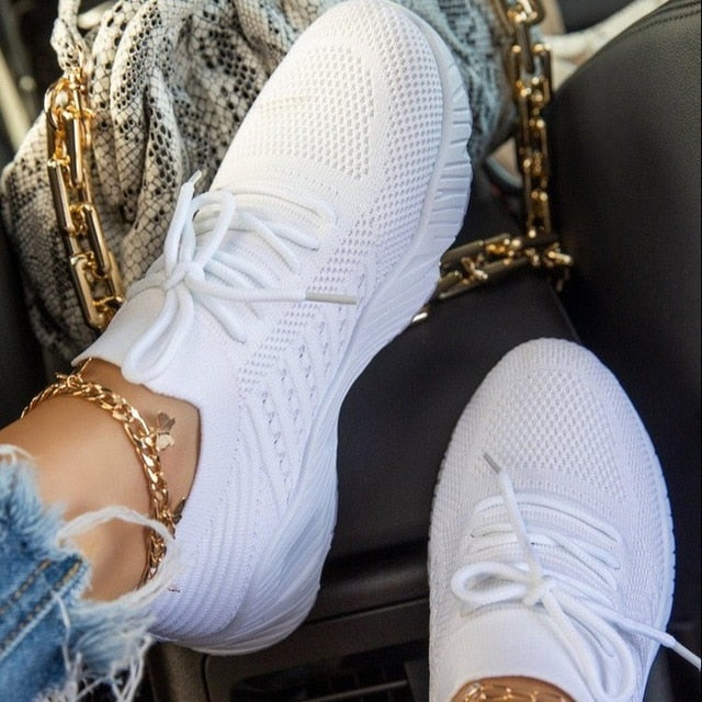 Bequeme und vielseitige orthopädische Schuhe