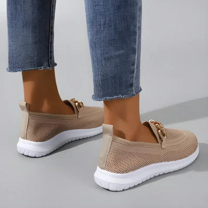 Bequeme und vielseitige orthopädische Schuhe
