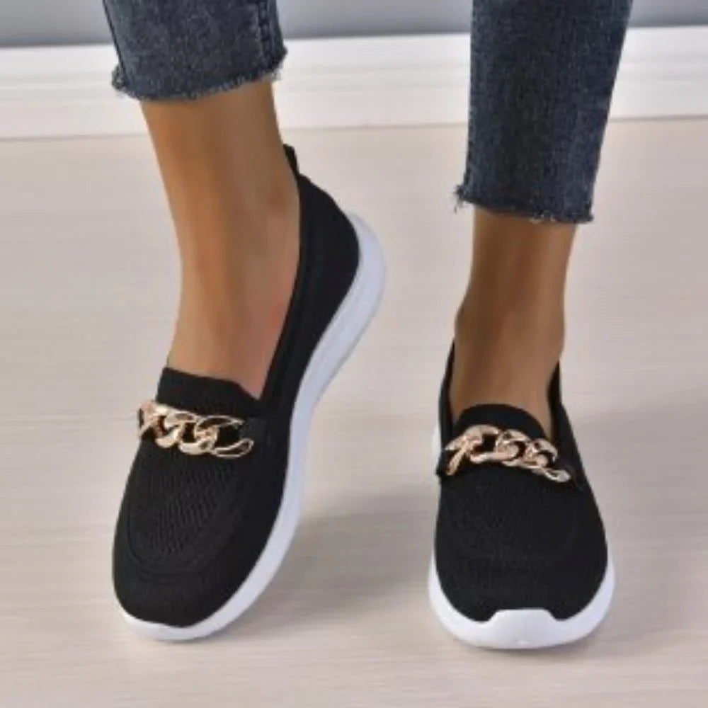 Bequeme und vielseitige orthopädische Schuhe
