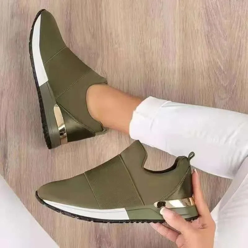 Elegante und stützende orthopädische Schuhe