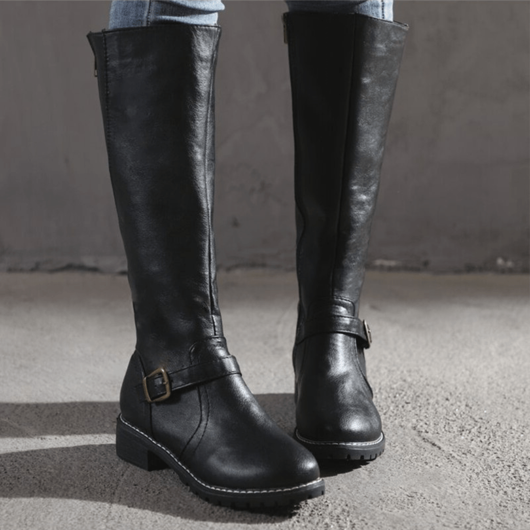 Lässige orthopädische Schnürstiefel