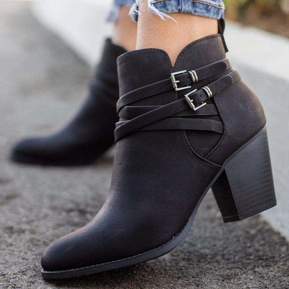 Entspannte und stützende orthopädische Stiefel