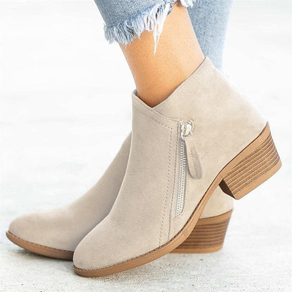 Stützende und modische orthopädische Schuhe