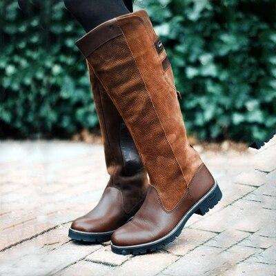 Strapazierfähige orthopädische Stiefel