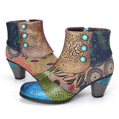 Modische und stützende orthopädische Schuhe