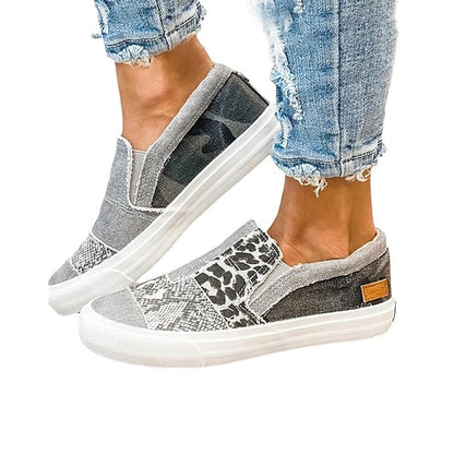 Moderne und stützende orthopädische Schuhe